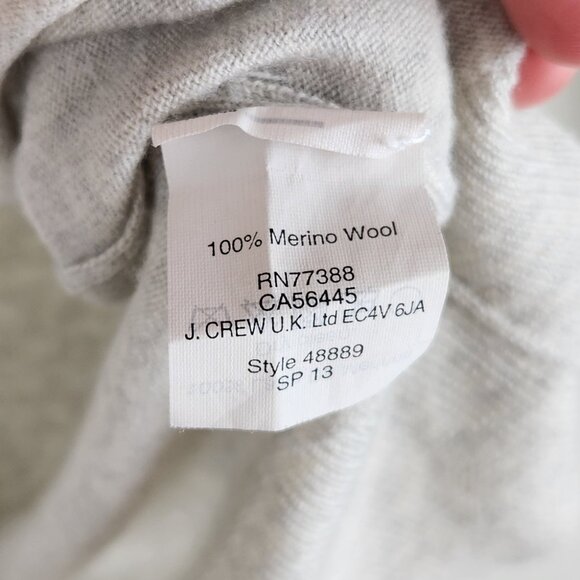 J. Crew 100% Merino Wool Lightweight V-Neck Sweater Heather Gray sz S Flawed - Picture 7 of 14